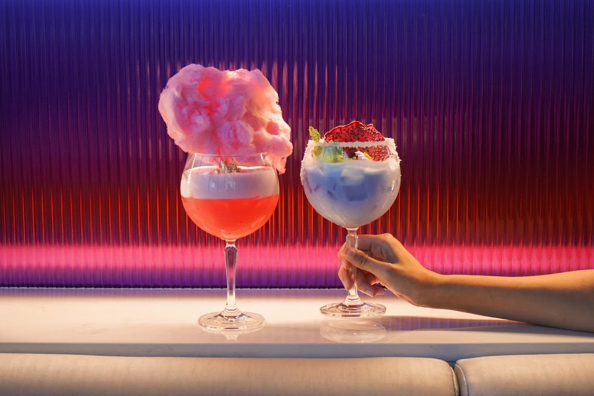 Photo Gallery — Sola Luna Rooftop Restaurant