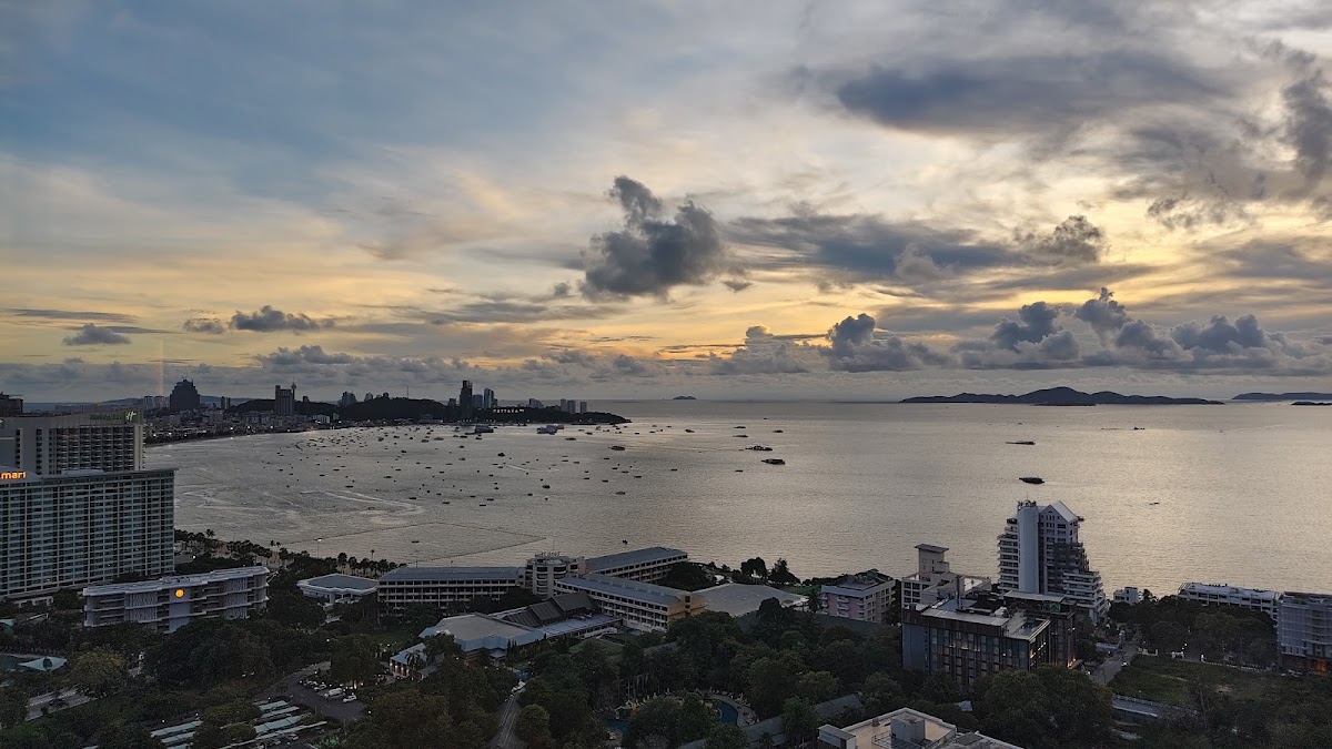 Photo Gallery — Sola Luna Rooftop Restaurant