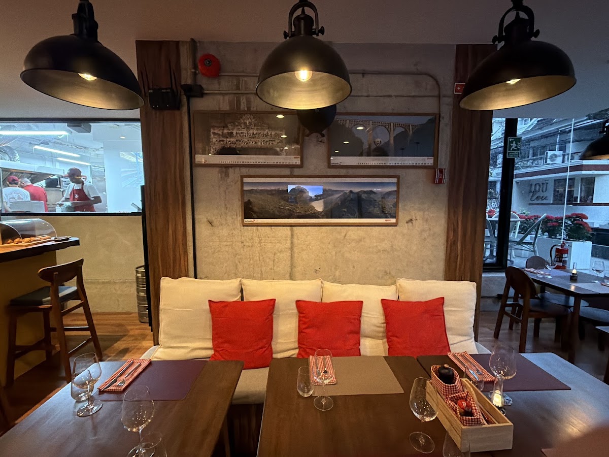 Photo Gallery — Swiss Peak Cafe & Restaurant Bangkok