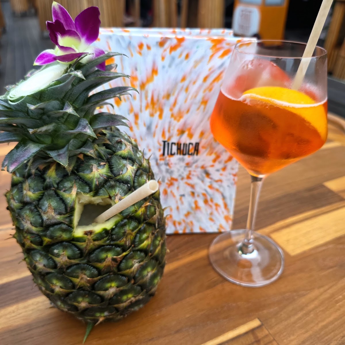 แกลเลอรีรูปภาพ — Tichuca Rooftop Bar