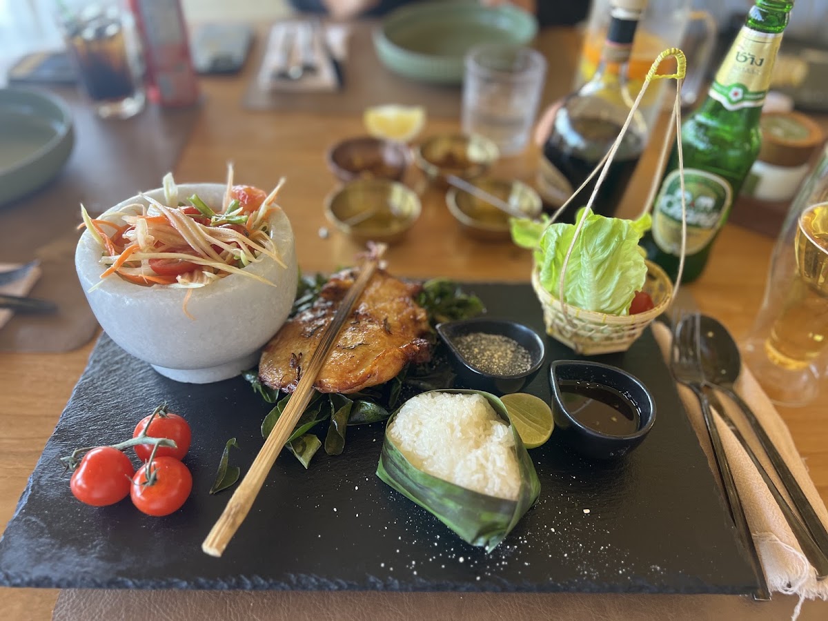แกลเลอรีรูปภาพ — Wild Child Organic Kitchen & Elephant Sanctuary Experience