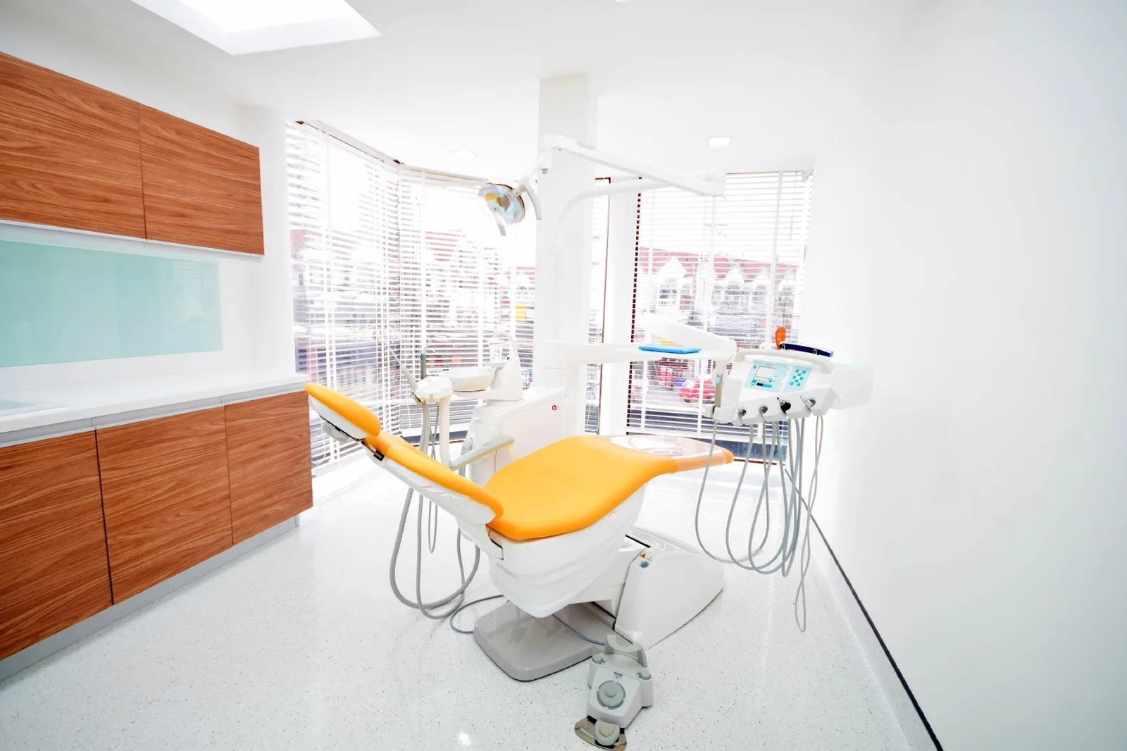 Photo gallery — Bangkok International Dental Center (BIDC)